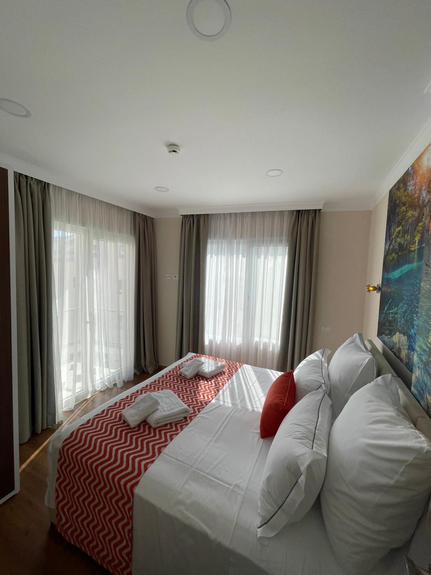 Hotel Britania Vlorë Rom bilde