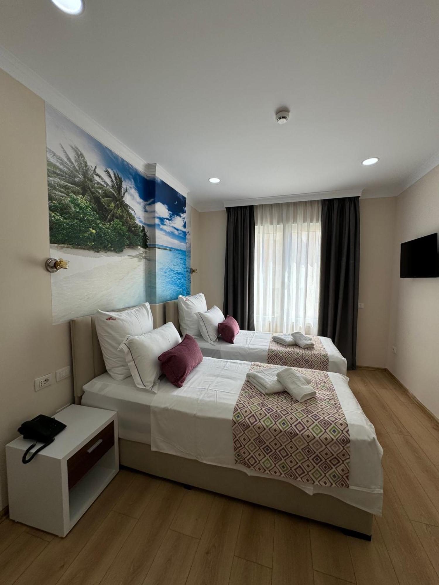 Hotel Britania Vlorë Rom bilde