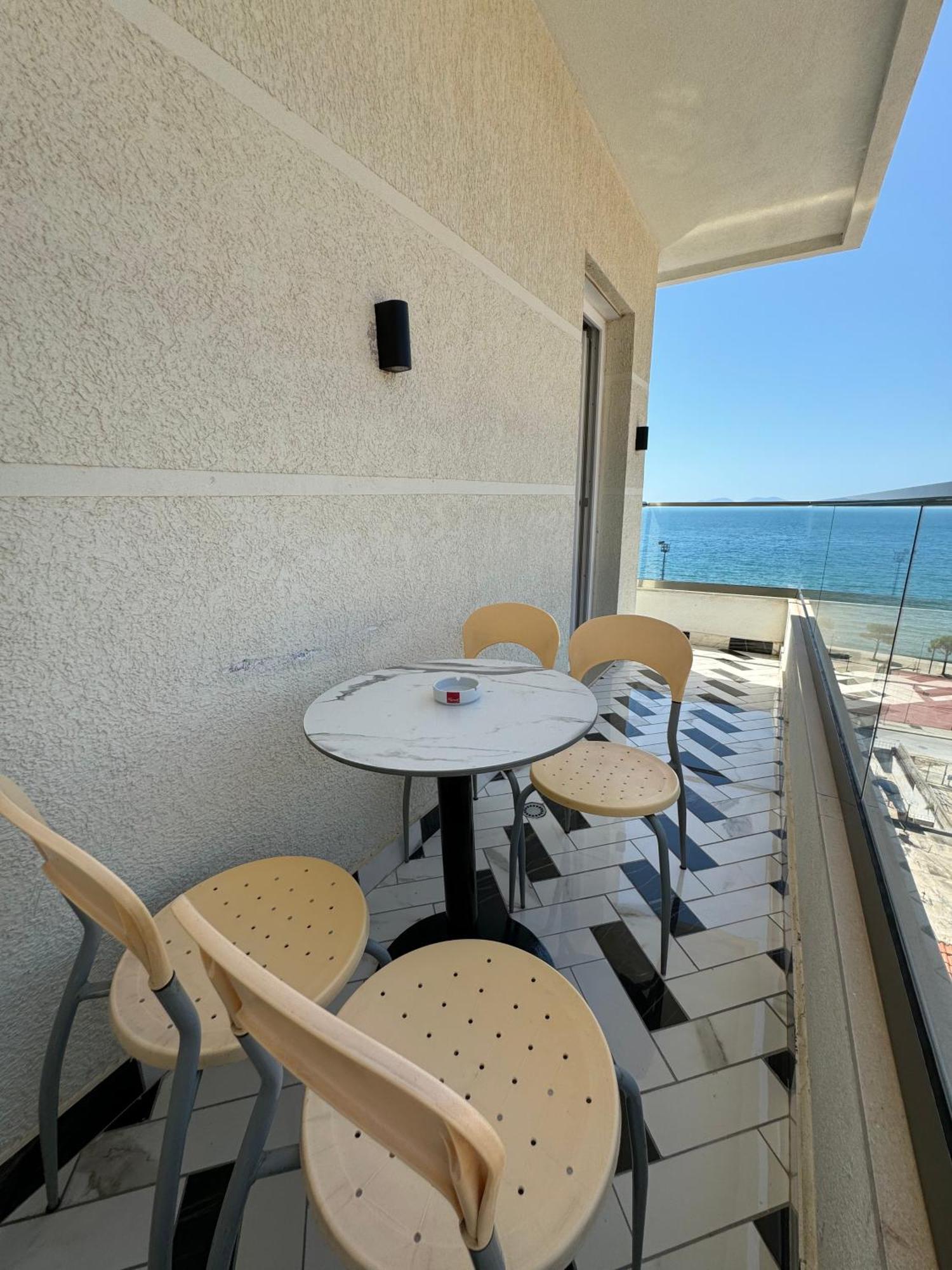 Hotel Britania Vlorë Rom bilde