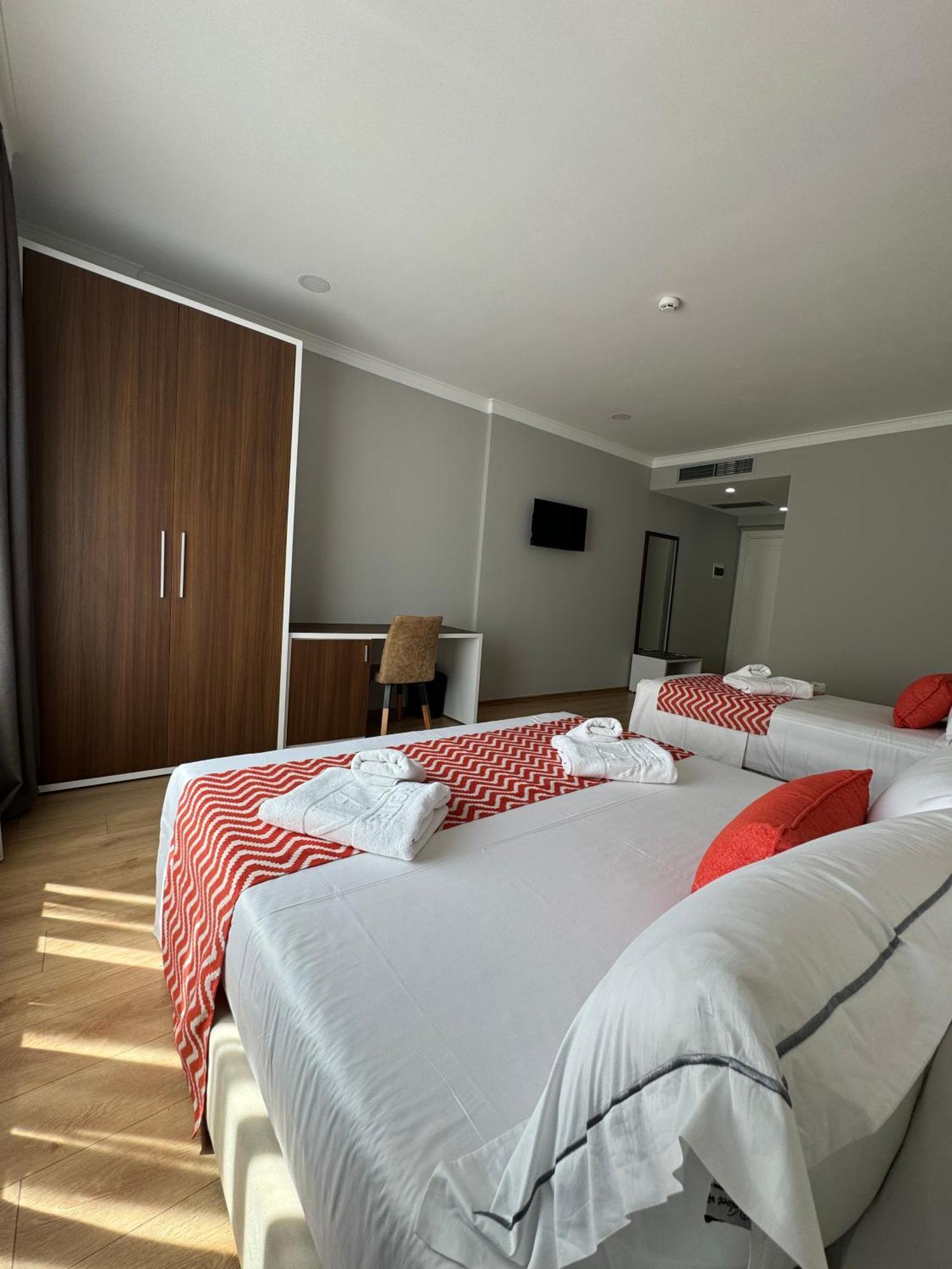 Hotel Britania Vlorë Rom bilde