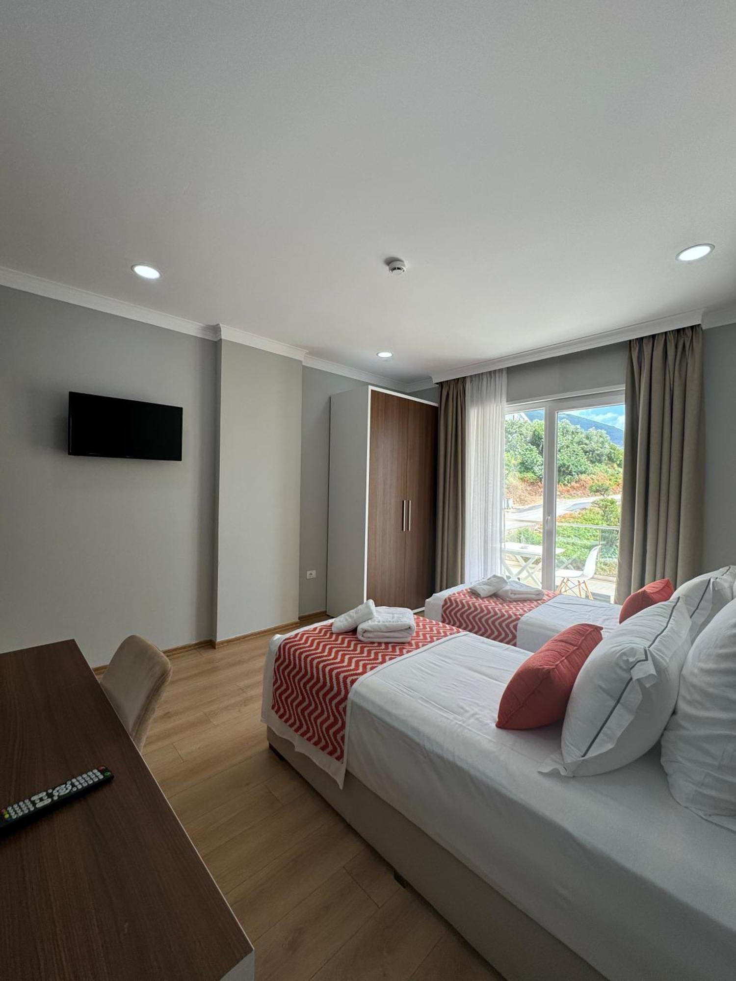 Hotel Britania Vlorë Rom bilde