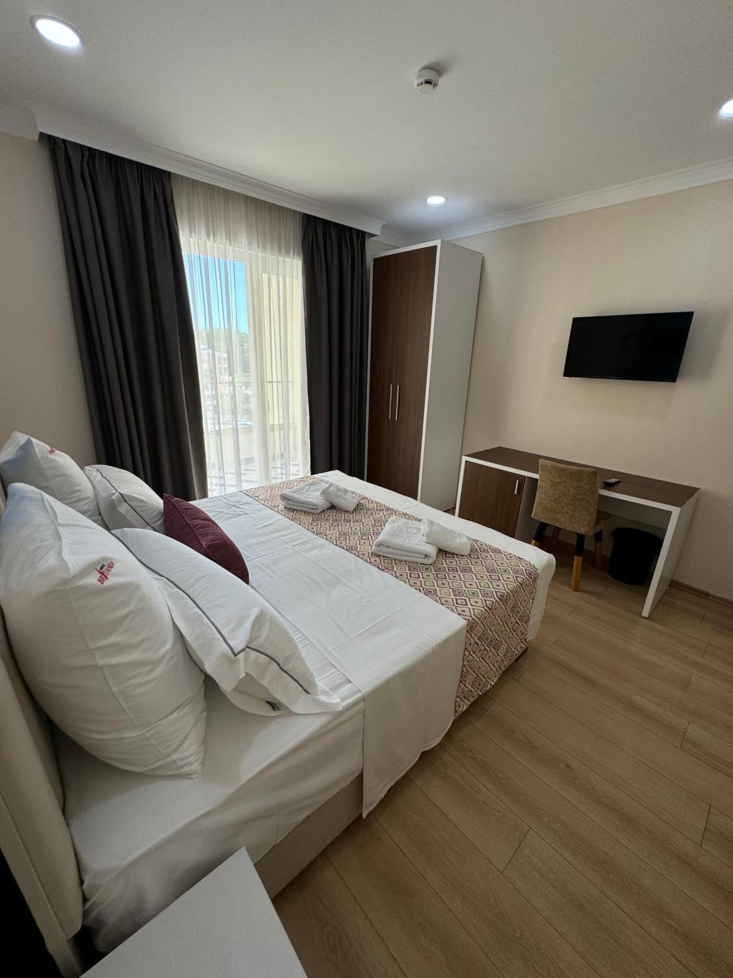 Hotel Britania Vlorë Rom bilde