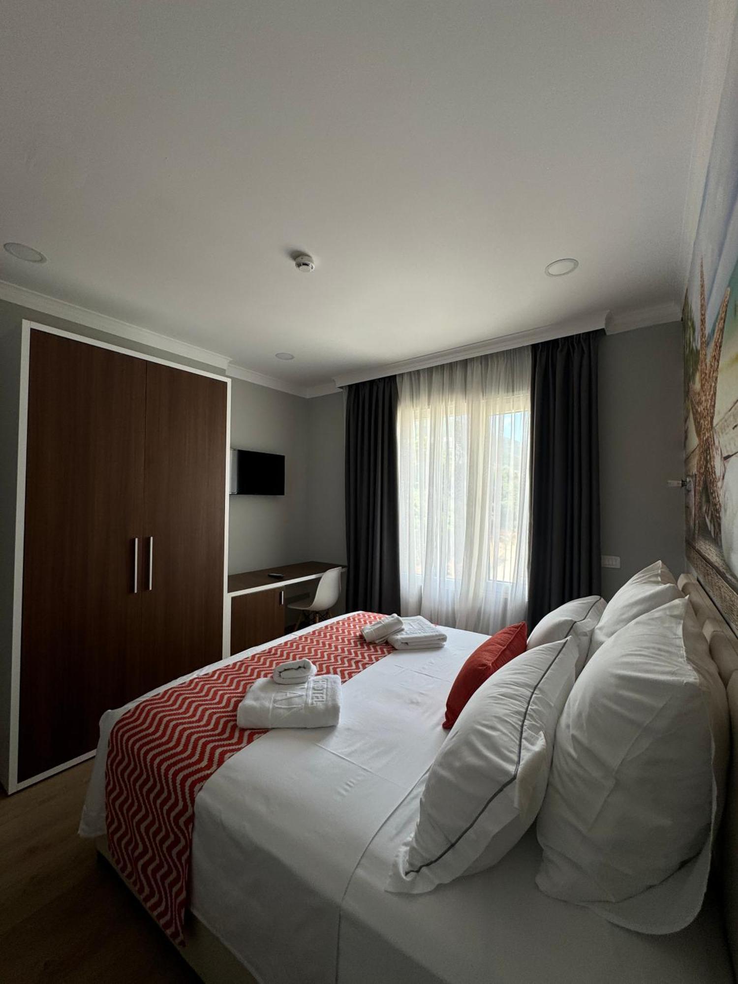 Hotel Britania Vlorë Rom bilde