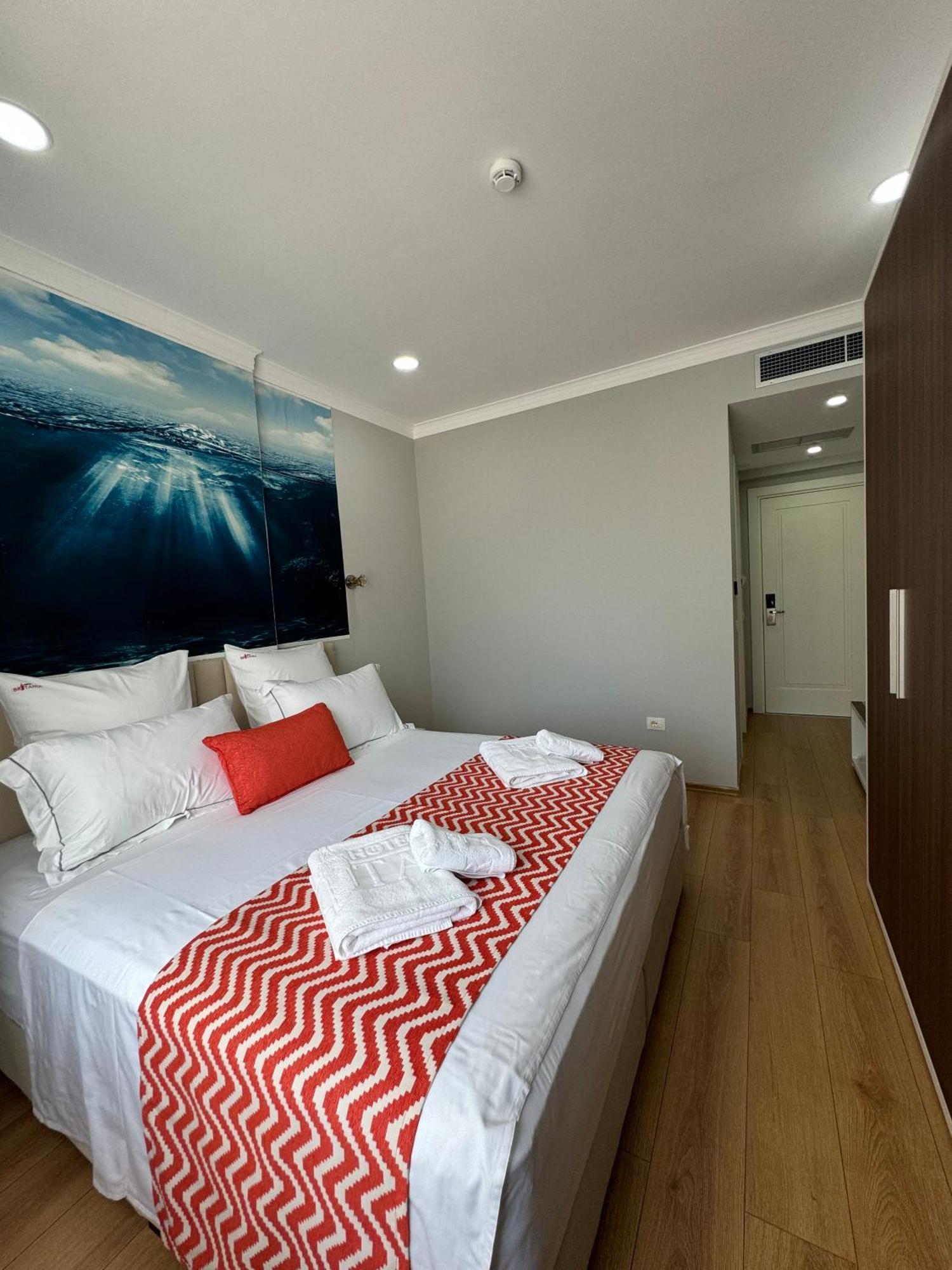 Hotel Britania Vlorë Rom bilde