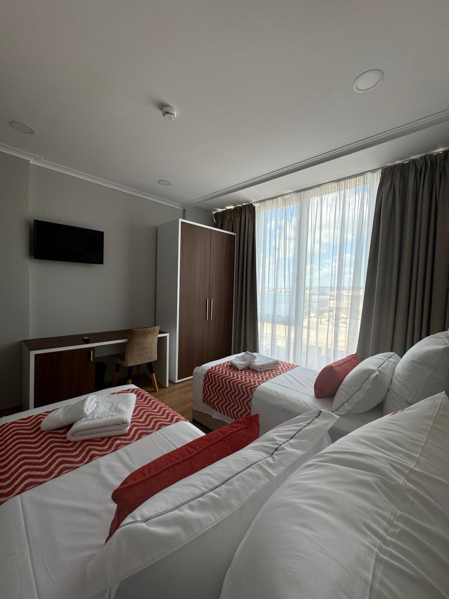 Hotel Britania Vlorë Rom bilde