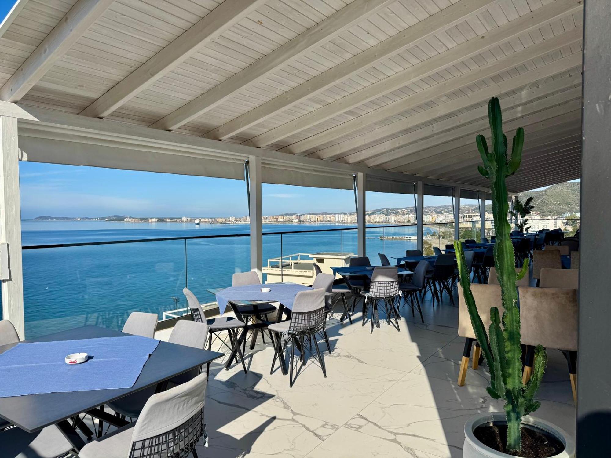 Hotel Britania Vlorë Eksteriør bilde